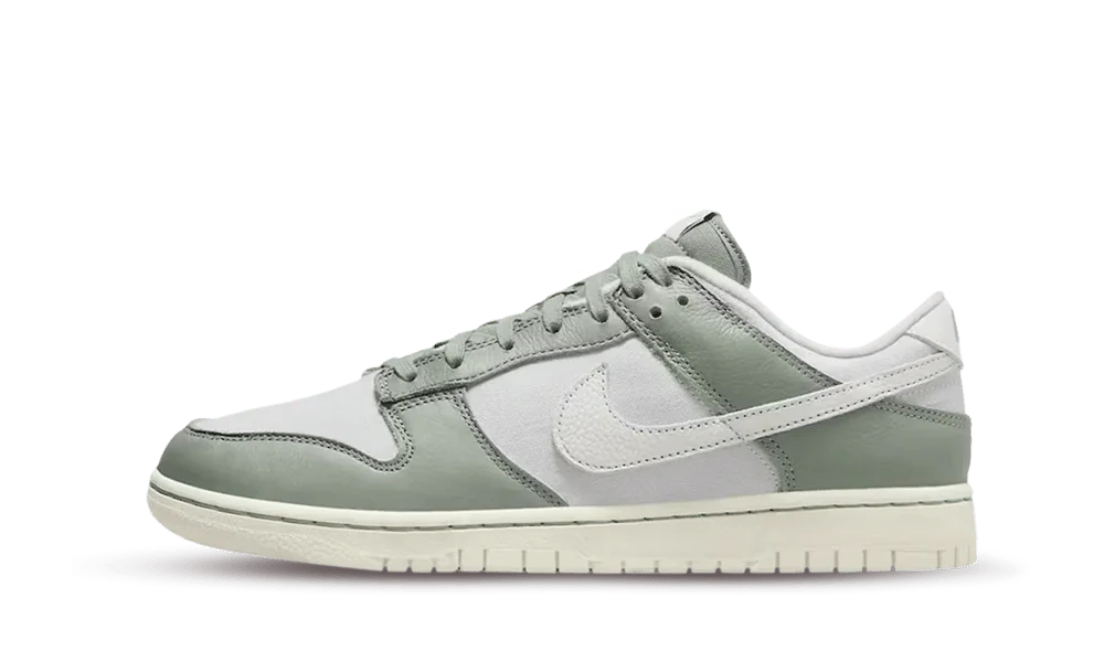 Nike Dunk Low Mica Green