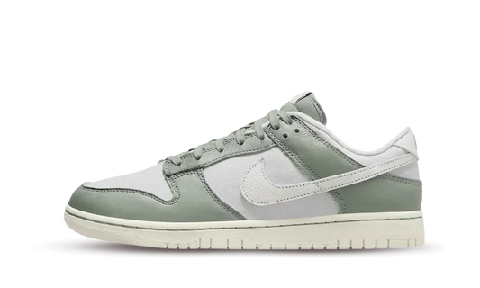 Nike Dunk Low Mica Green