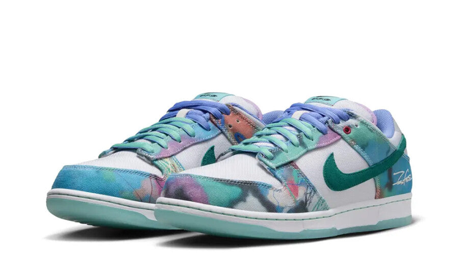 Nike SB Dunk Low Futura Laboratories Bleached Aqua