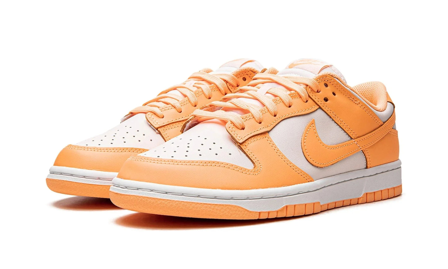 Nike Dunk Low Peach Cream