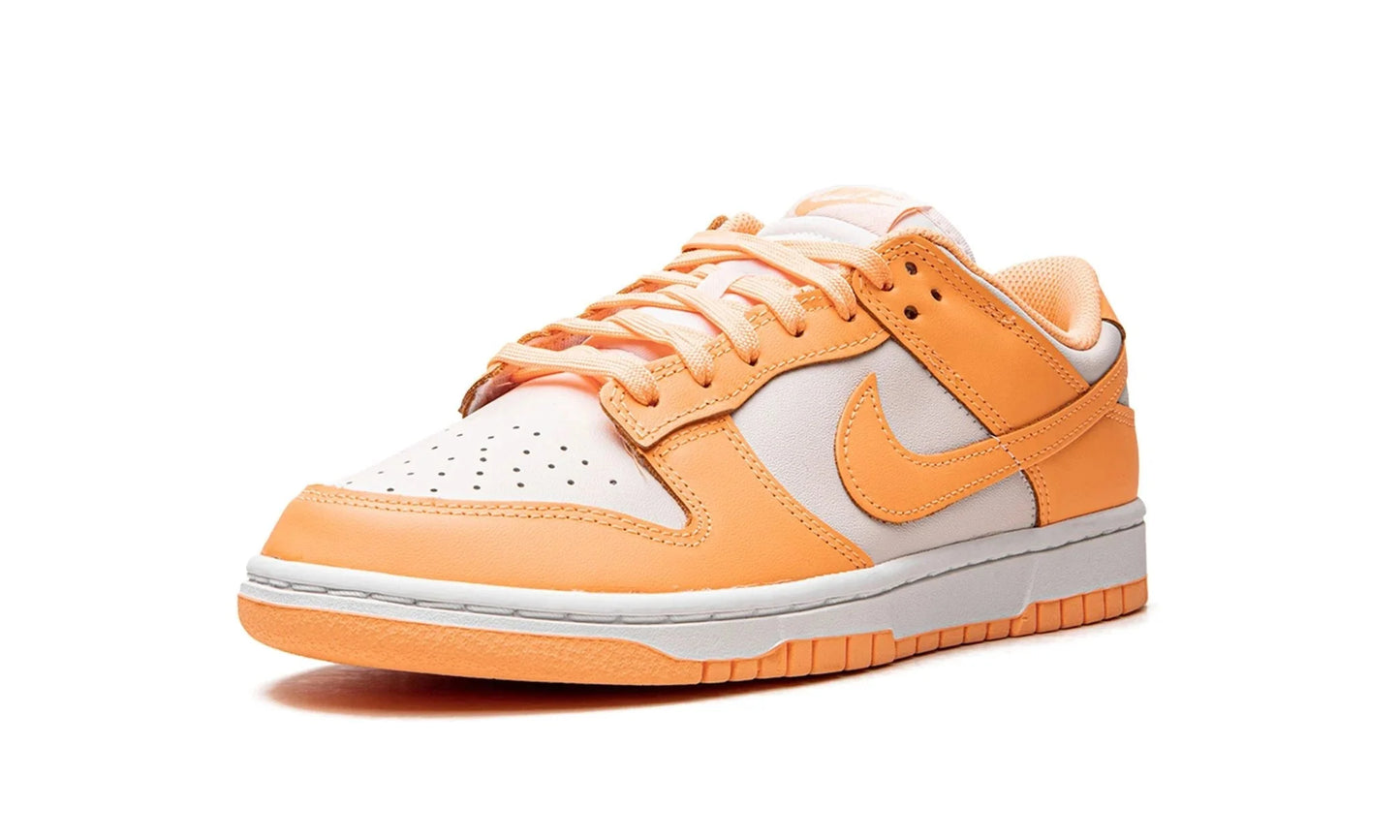 Nike Dunk Low Peach Cream