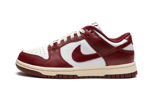 Nike Dunk Low PRMVintage Team Red